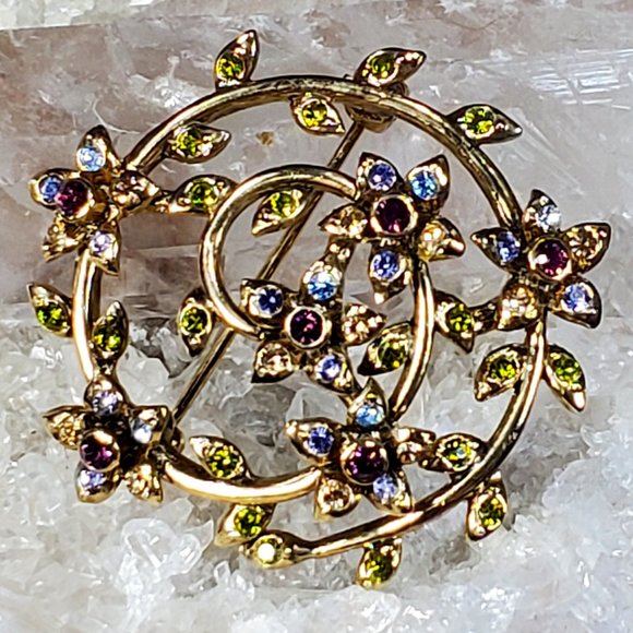 VERY PRETTY Vintage Monet Rhinestone Flower Spiral Brooch/Pin - Picture 3 of 6